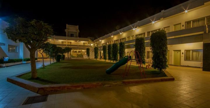 אגרה Grand Hotel מראה חיצוני תמונה