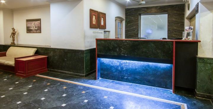 אגרה Grand Hotel מראה חיצוני תמונה