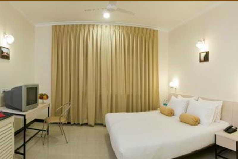 אגרה Grand Hotel מראה חיצוני תמונה