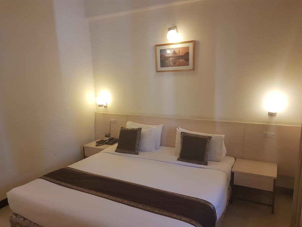 אגרה Grand Hotel מראה חיצוני תמונה