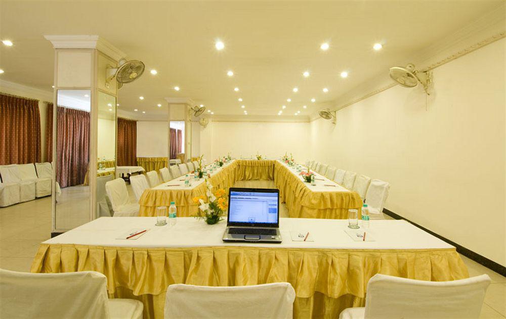 אגרה Grand Hotel מראה חיצוני תמונה