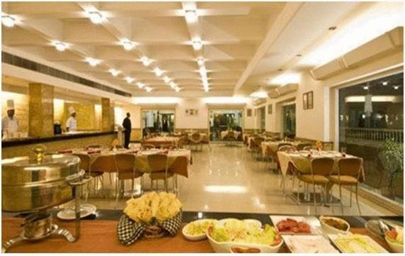 אגרה Grand Hotel מראה חיצוני תמונה